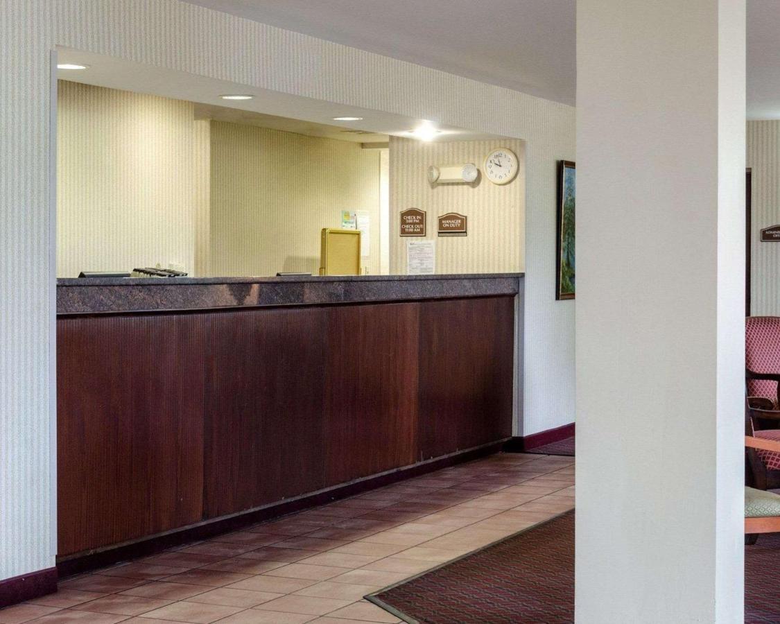 גרינוויל Rodeway Inn מראה חיצוני תמונה