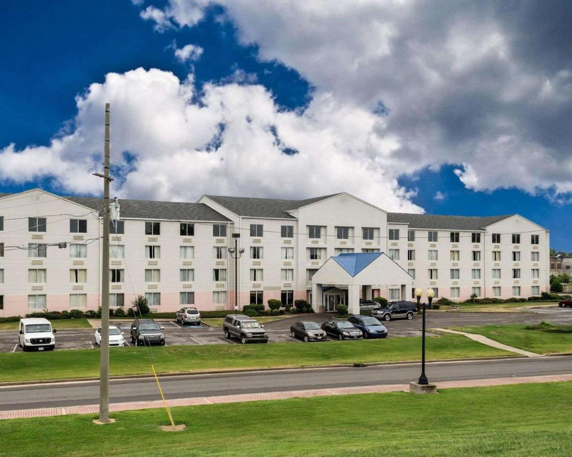 גרינוויל Rodeway Inn מראה חיצוני תמונה