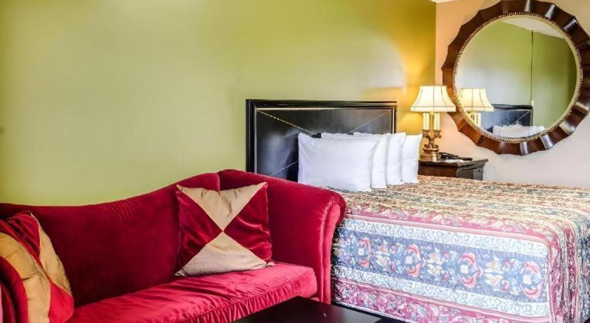 גרינוויל Rodeway Inn מראה חיצוני תמונה
