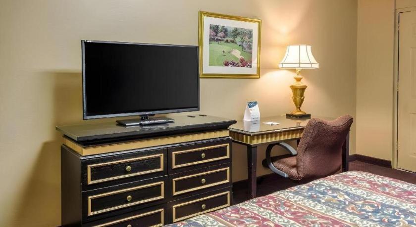 גרינוויל Rodeway Inn מראה חיצוני תמונה